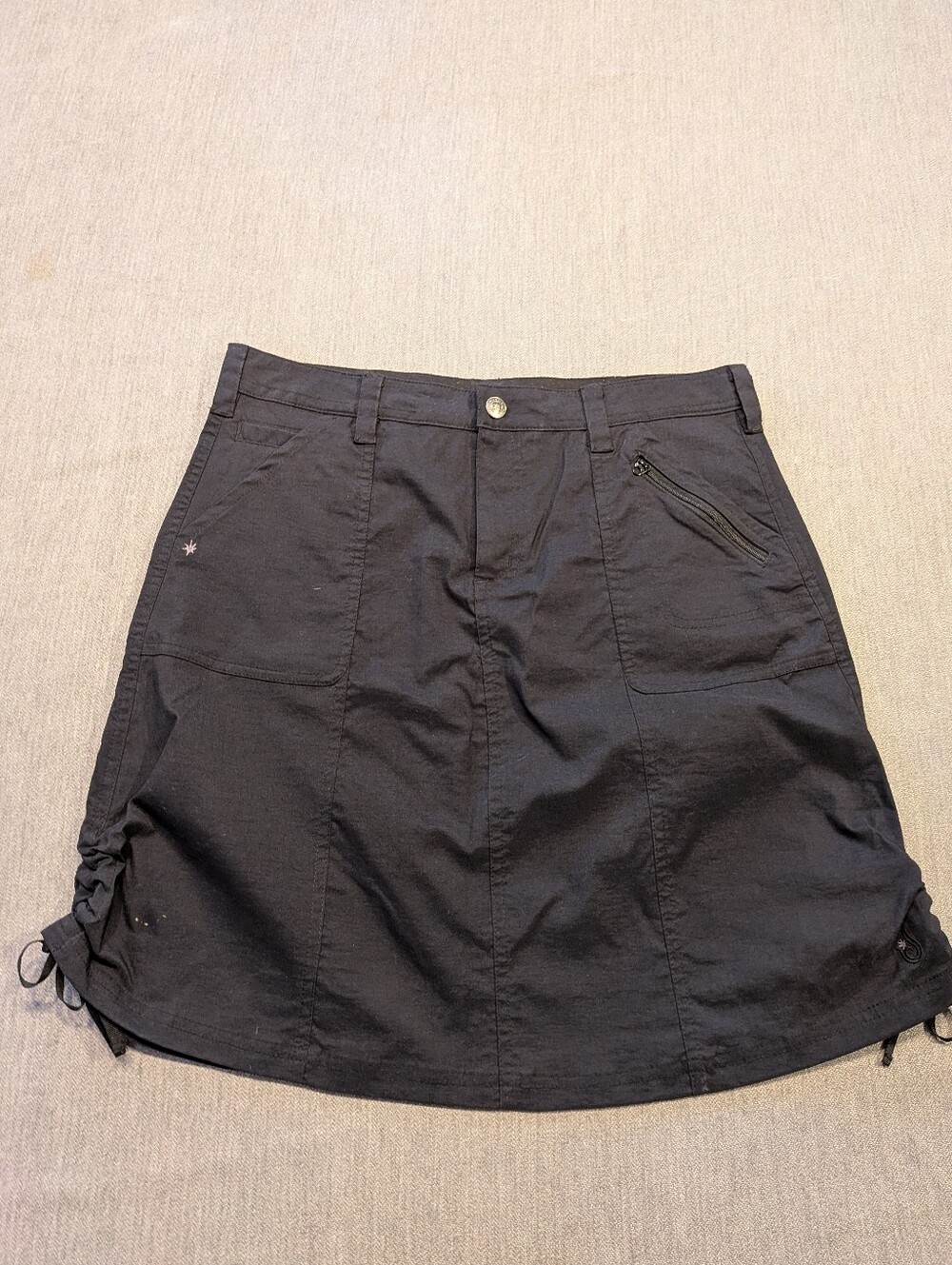 Isis for Women sz 8 Grey Hiking Casual Adjustable Length Skirt